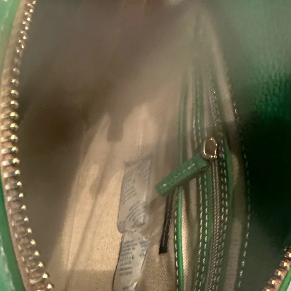 Dooney & Bourke Vibrant Green Satchel with Wallet - Picture 9 of 14
